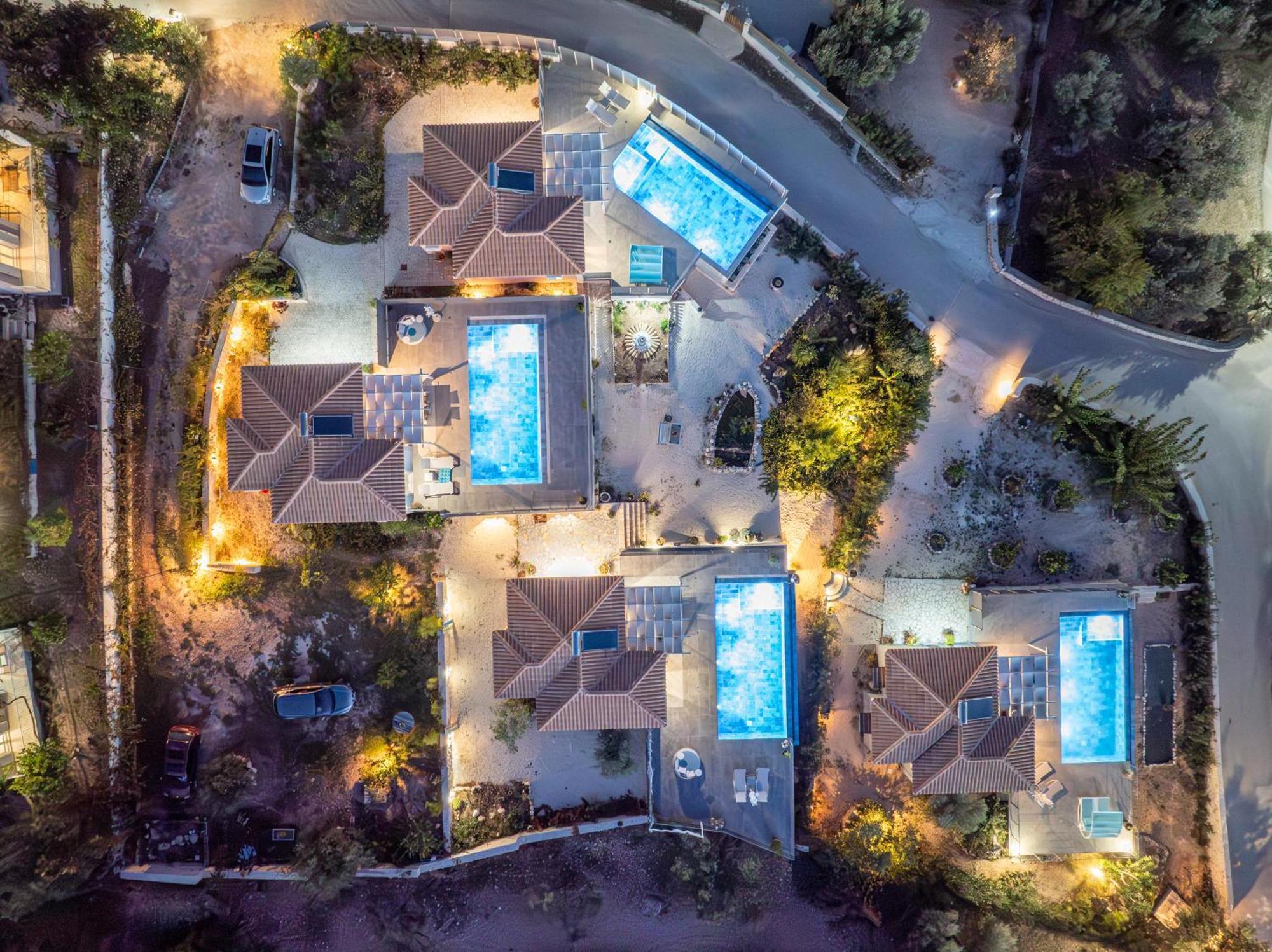 Fiora Villas トラペザキ エクステリア 写真